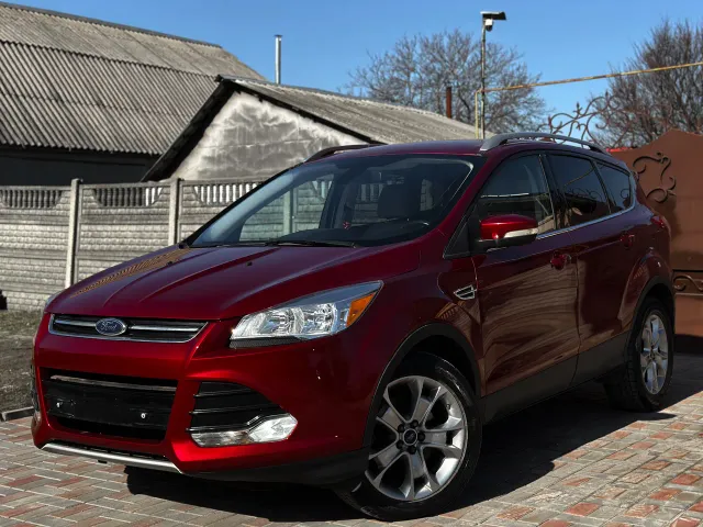 Ford Escape - фото 1