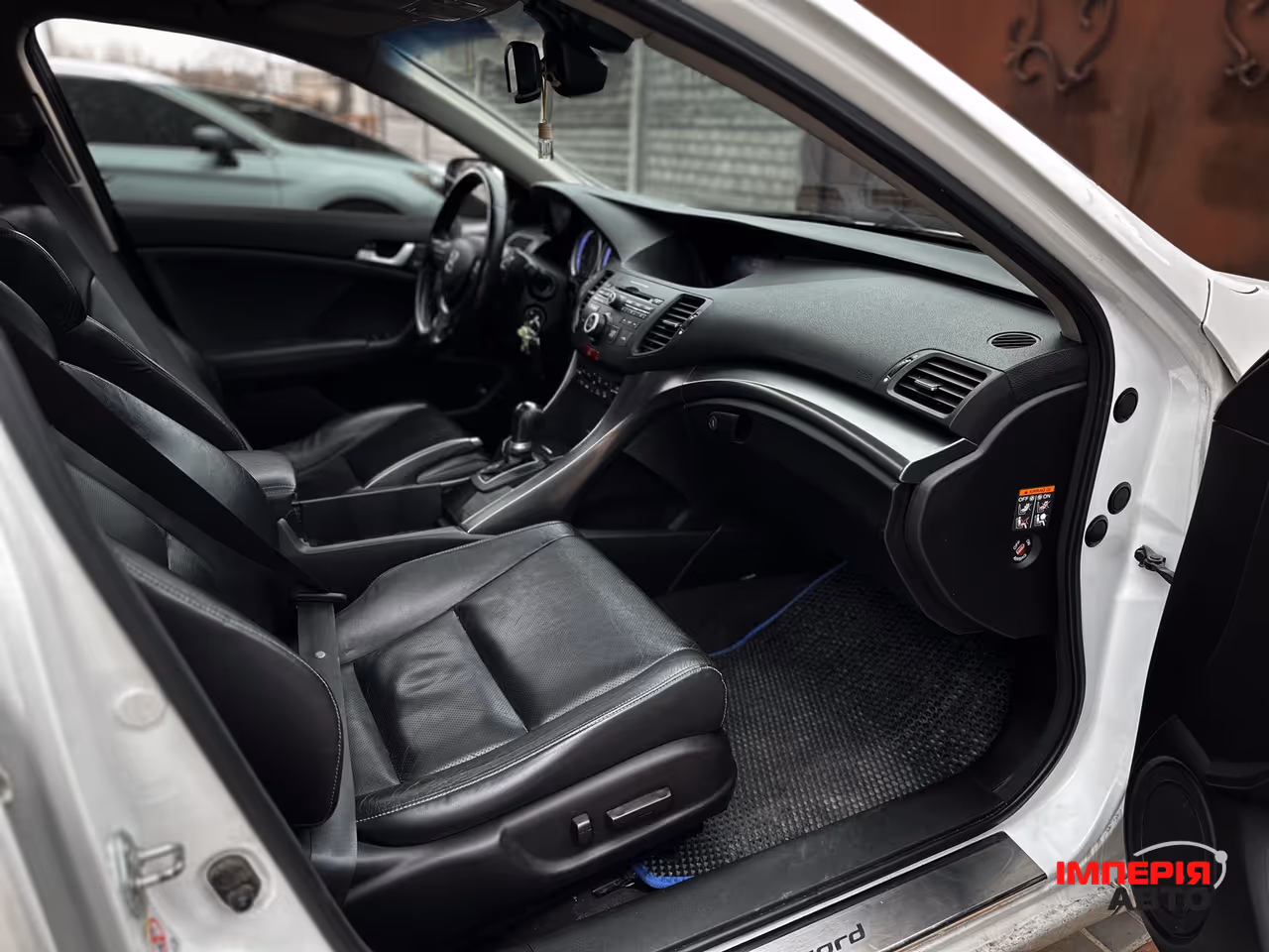 Honda Accord - фото 11