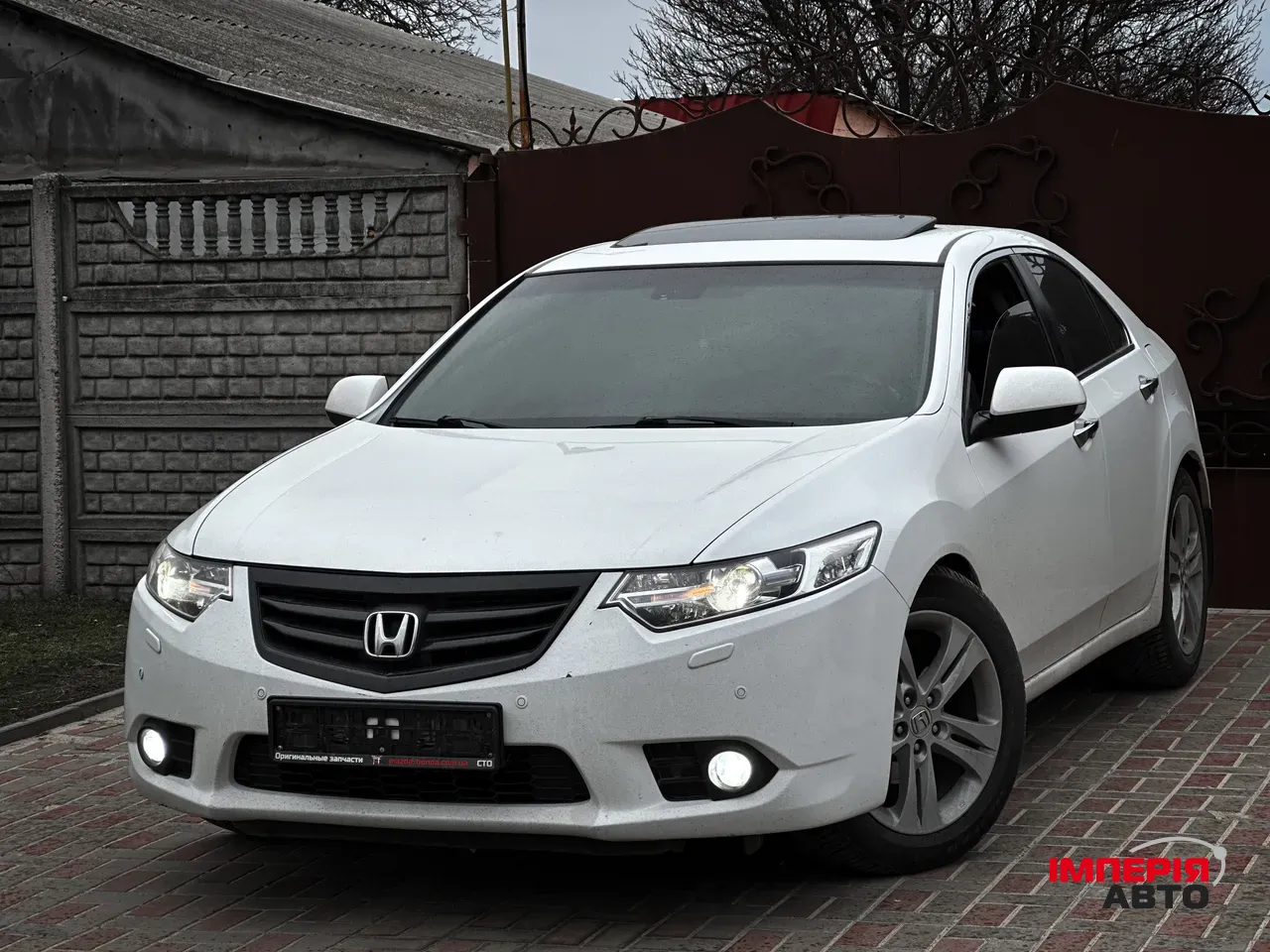 Honda Accord - фото 1