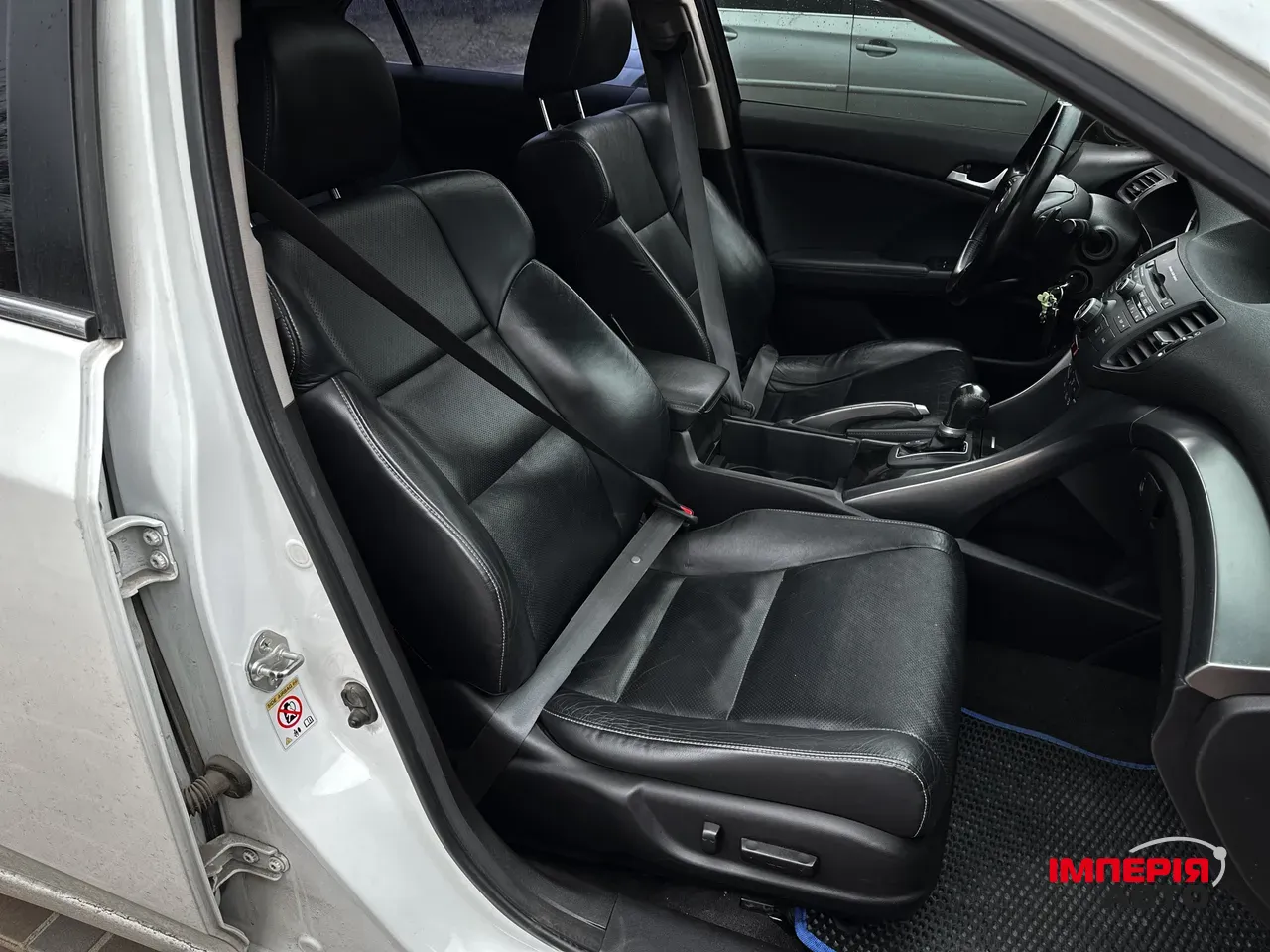 Honda Accord - фото 7