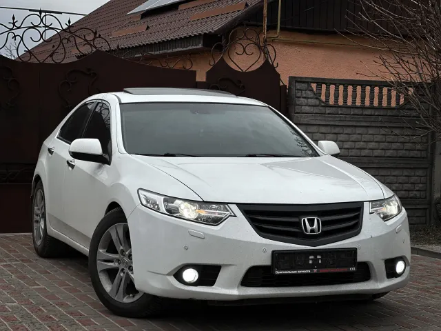 Honda Accord - фото 3