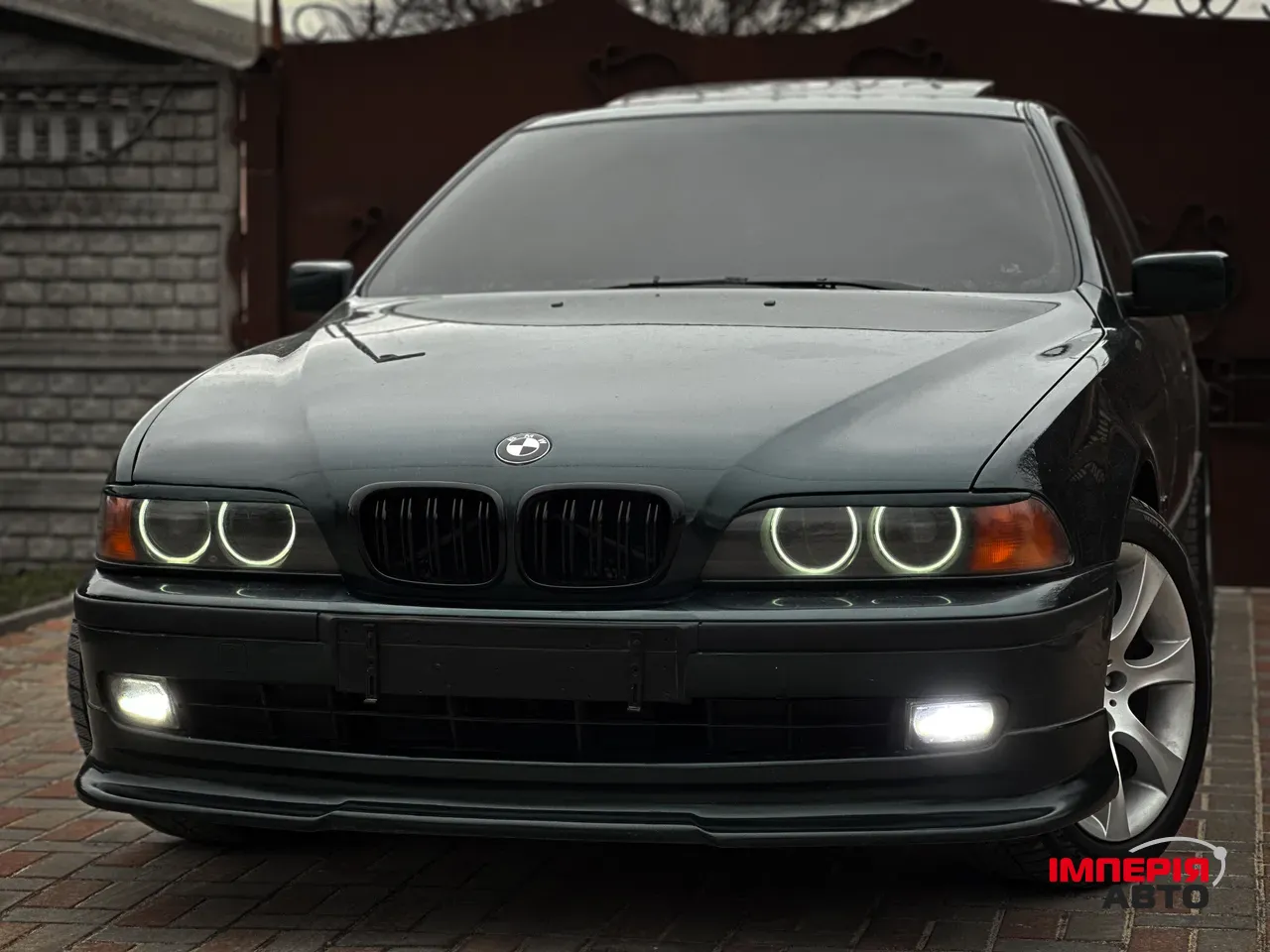 BMW 5 серії - фото 2