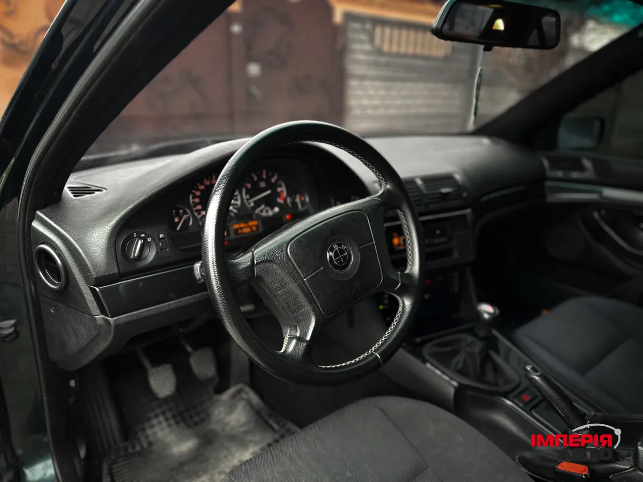 BMW 5 серії - фото 11