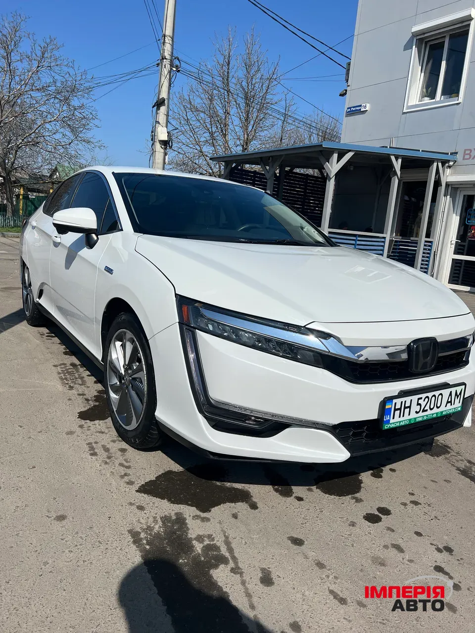 Honda Clarity - фото 2
