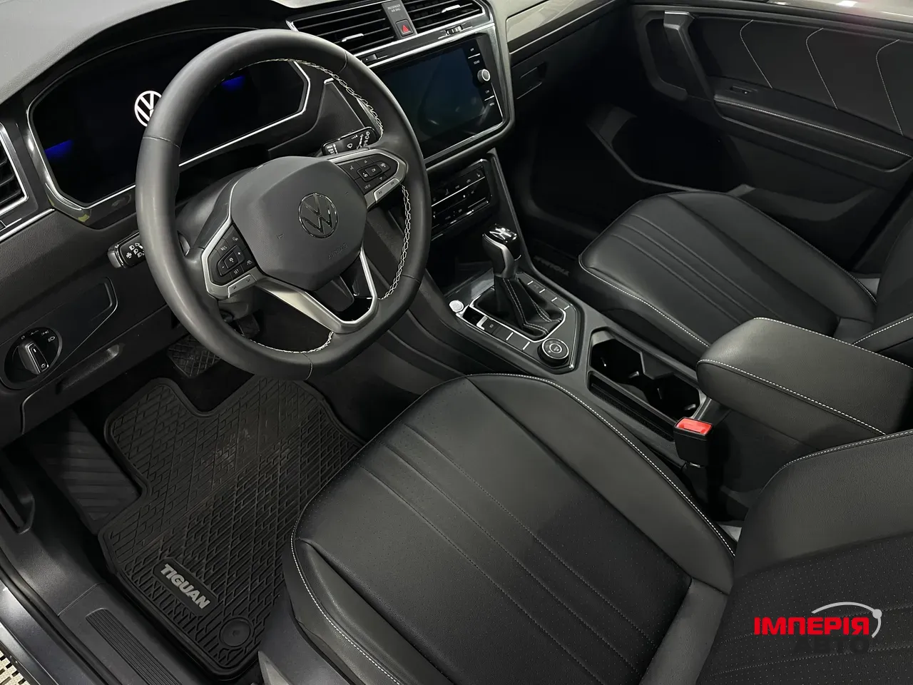 Volkswagen Tiguan - фото 9