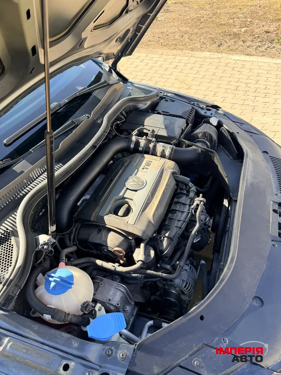 Volkswagen Passat CC - фото 12