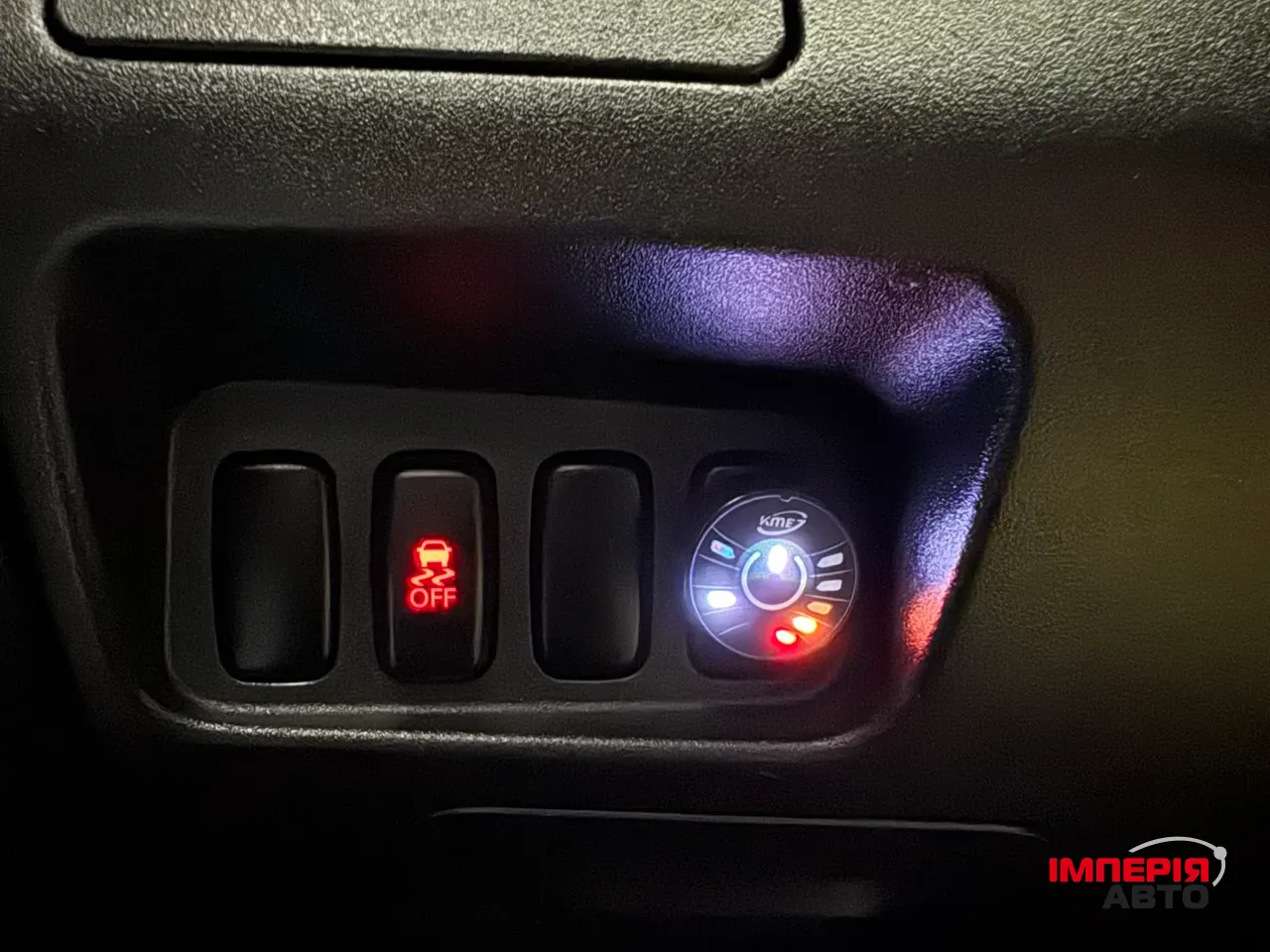 Mitsubishi Outlander - фото 10