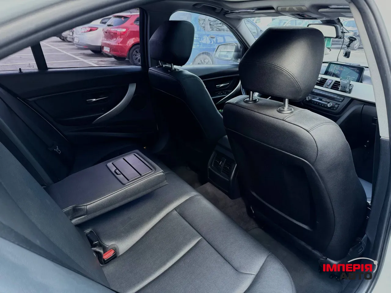 BMW 3 серії - фото 11