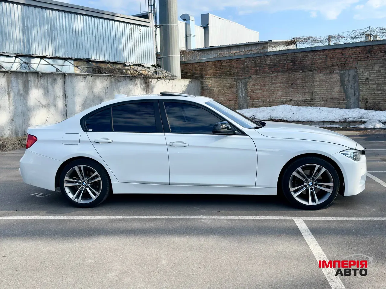 BMW 3 серії - фото 8