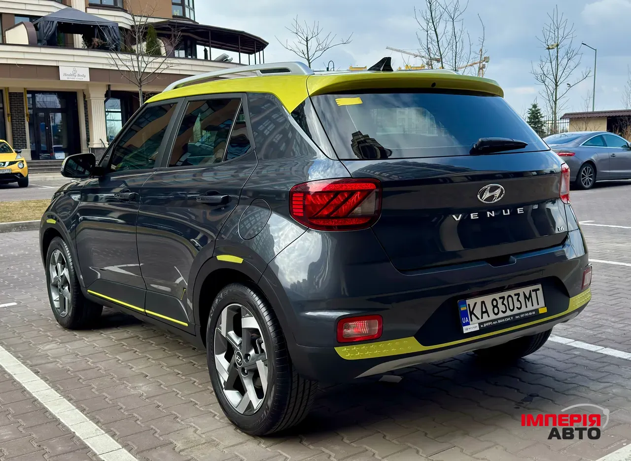 Hyundai Venue - фото 4