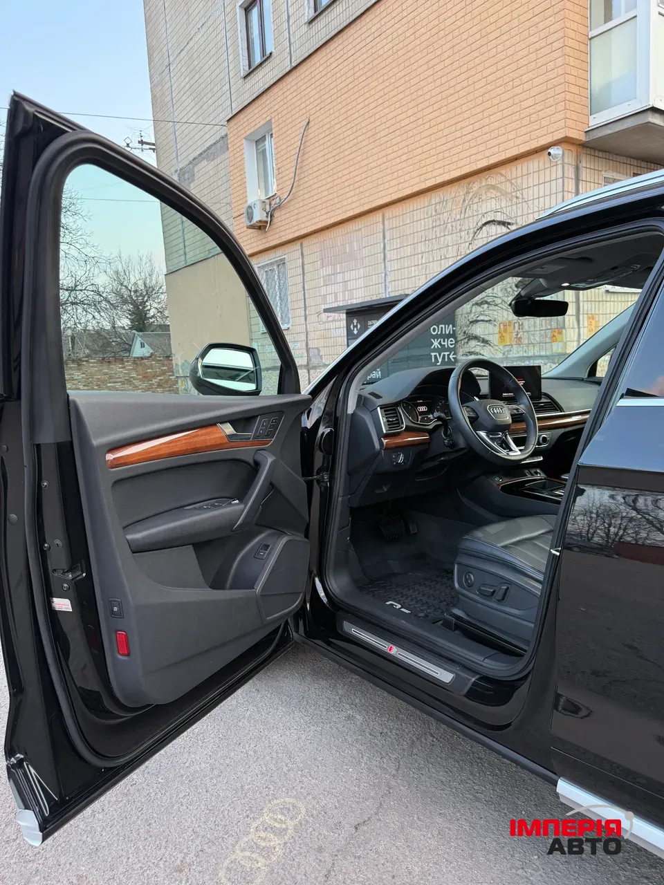 Audi Q5 - фото 8