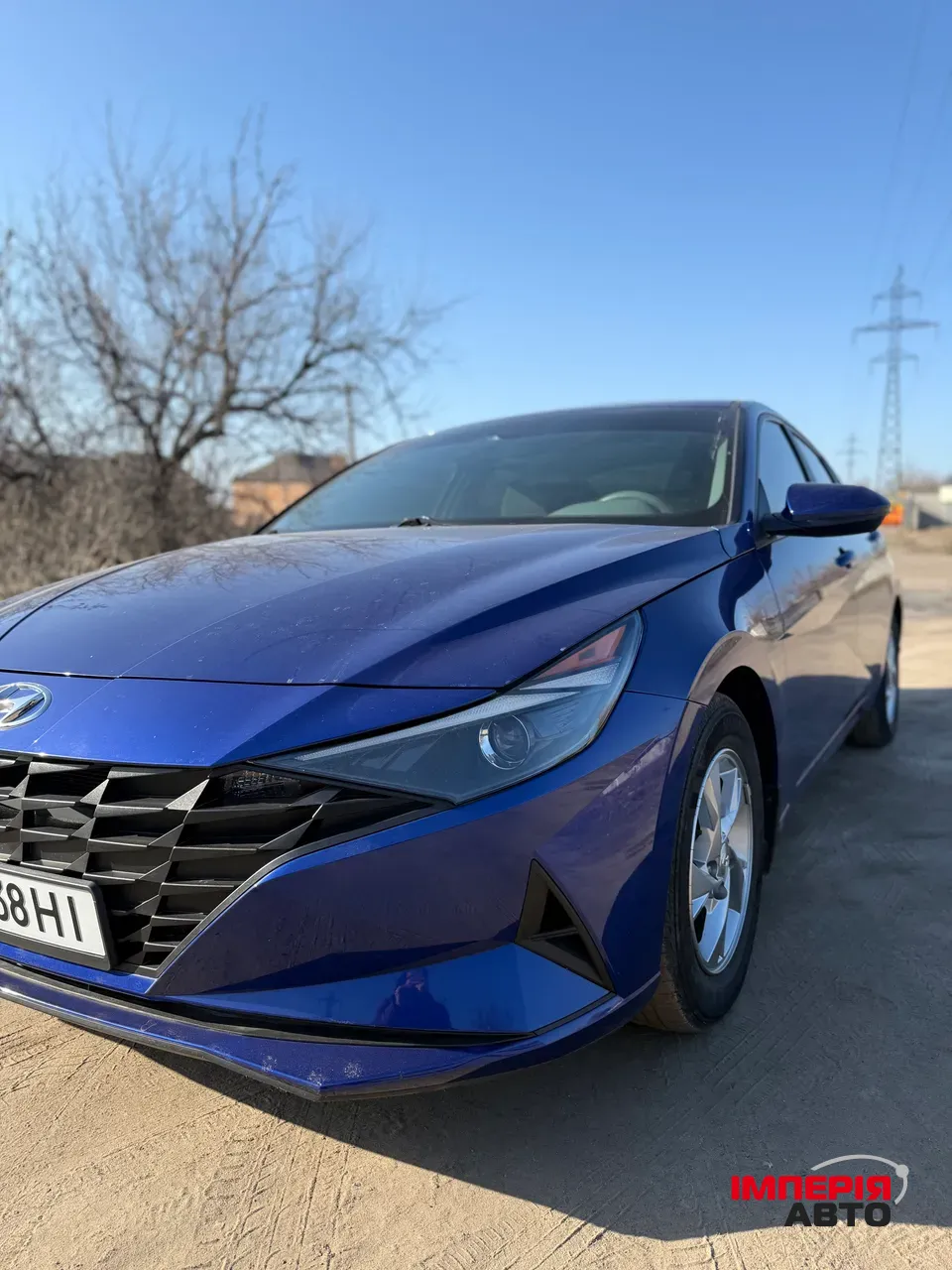 Hyundai Elantra - фото 3