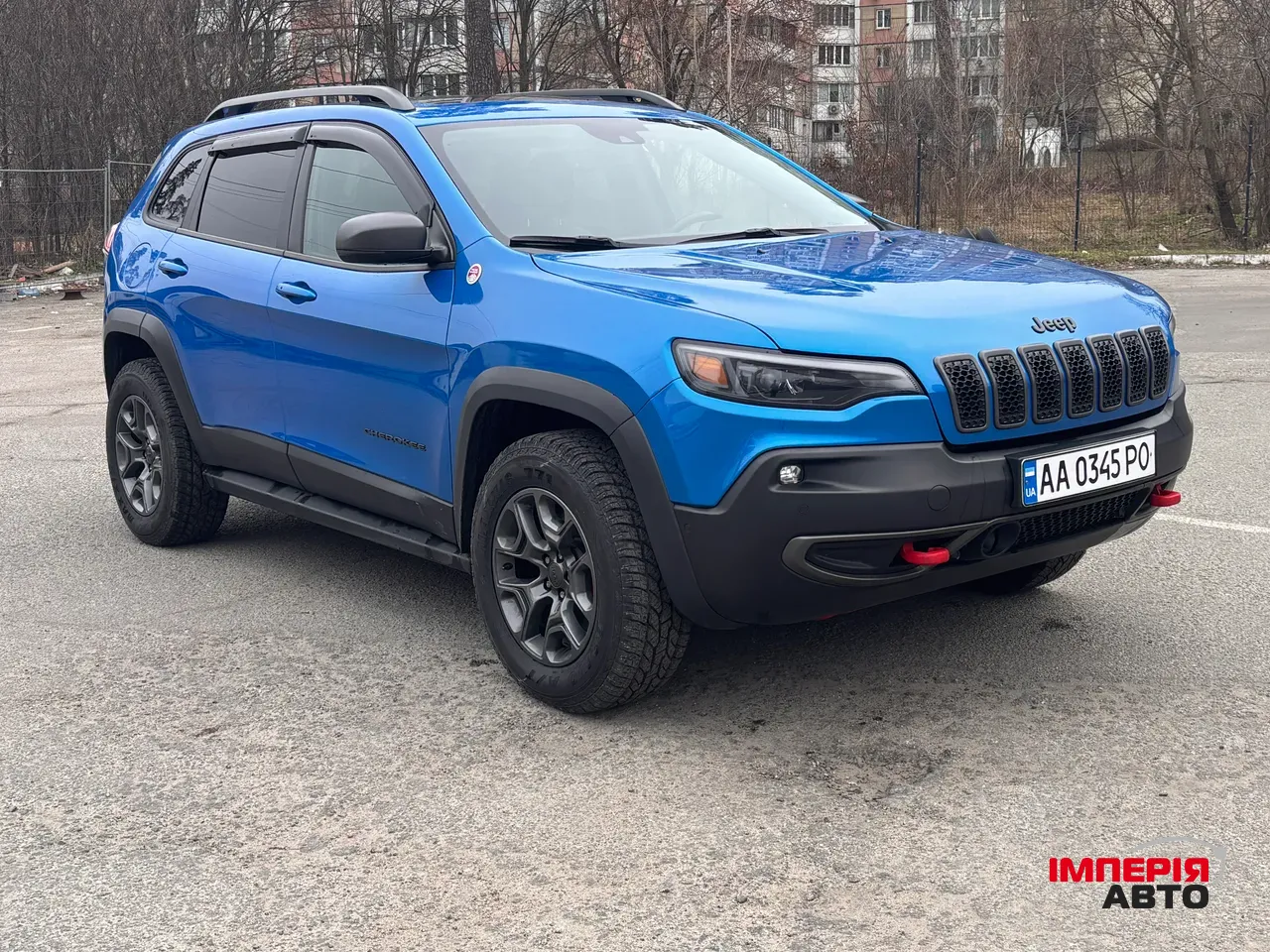 Jeep Cherokee - фото 1