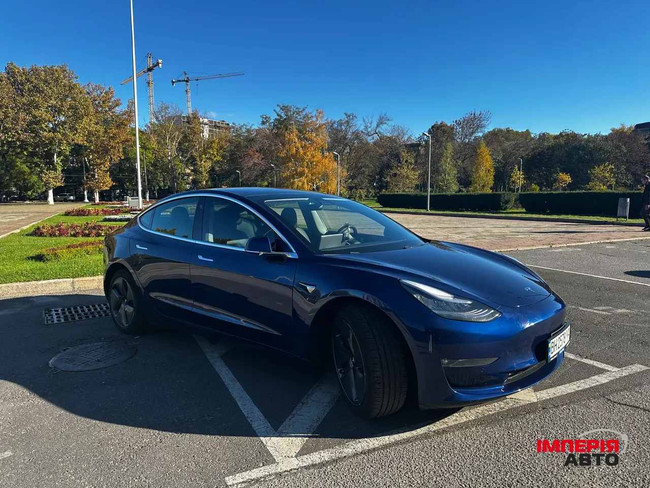 Tesla Model 3 - фото 14