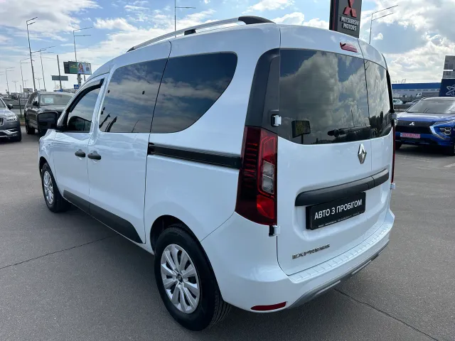 Renault Express - фото 5