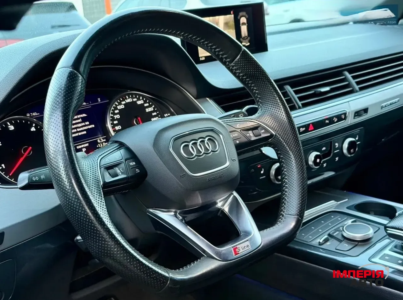 Audi Q7 - фото 20