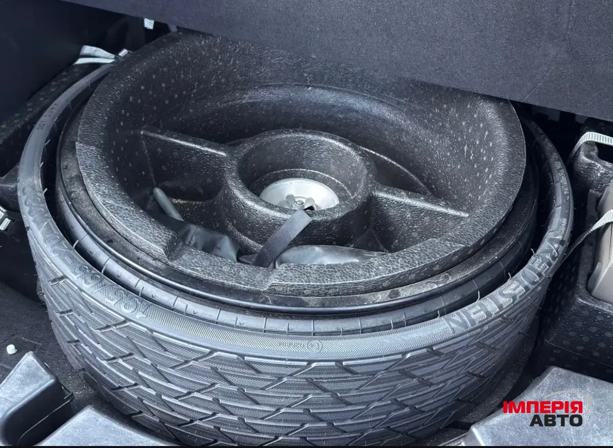 Audi Q7 - фото 29