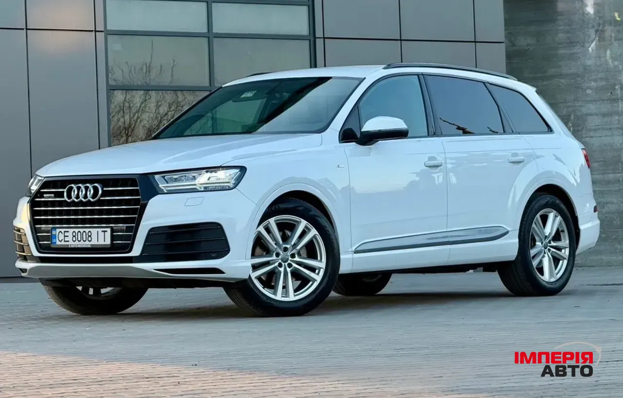 Audi Q7 - фото 1