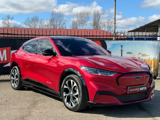 Ford Mustang Mach-E - фото 3