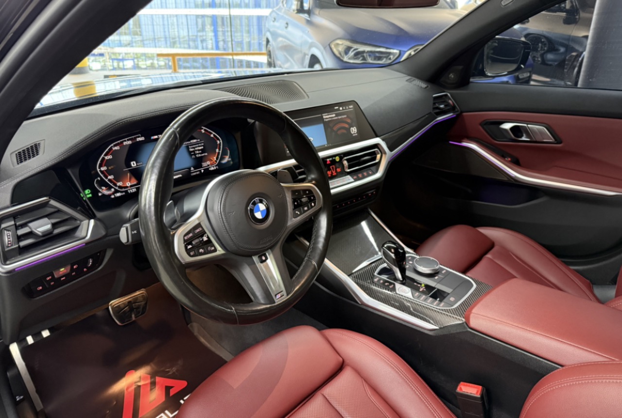 BMW 3 серії - фото 1