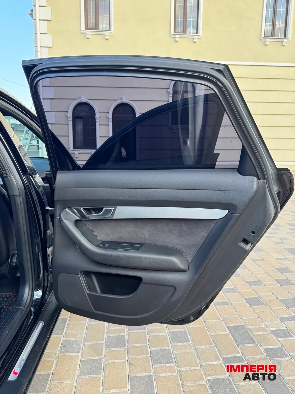 Audi A6 - фото 10