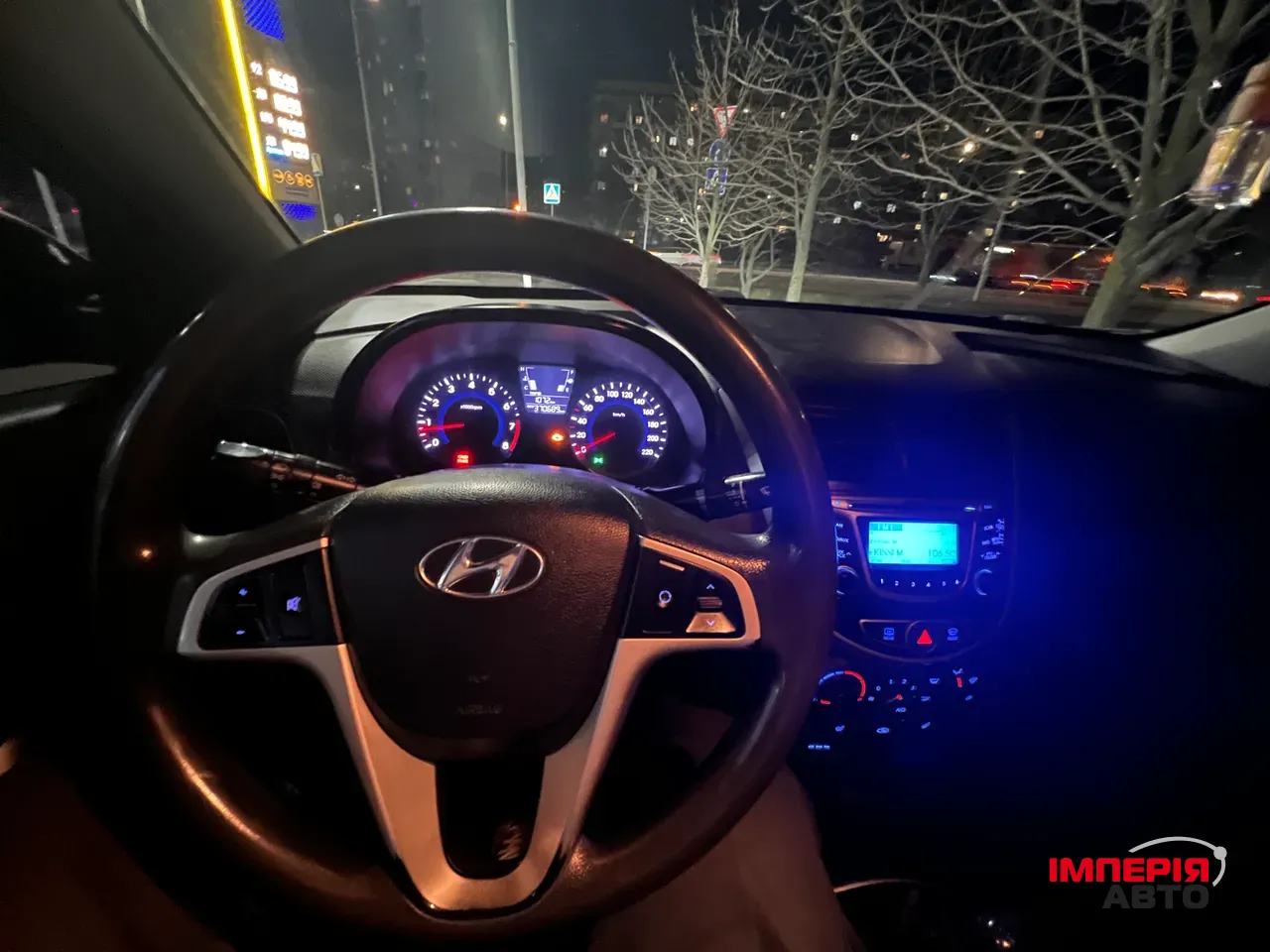 Hyundai Accent - фото 14