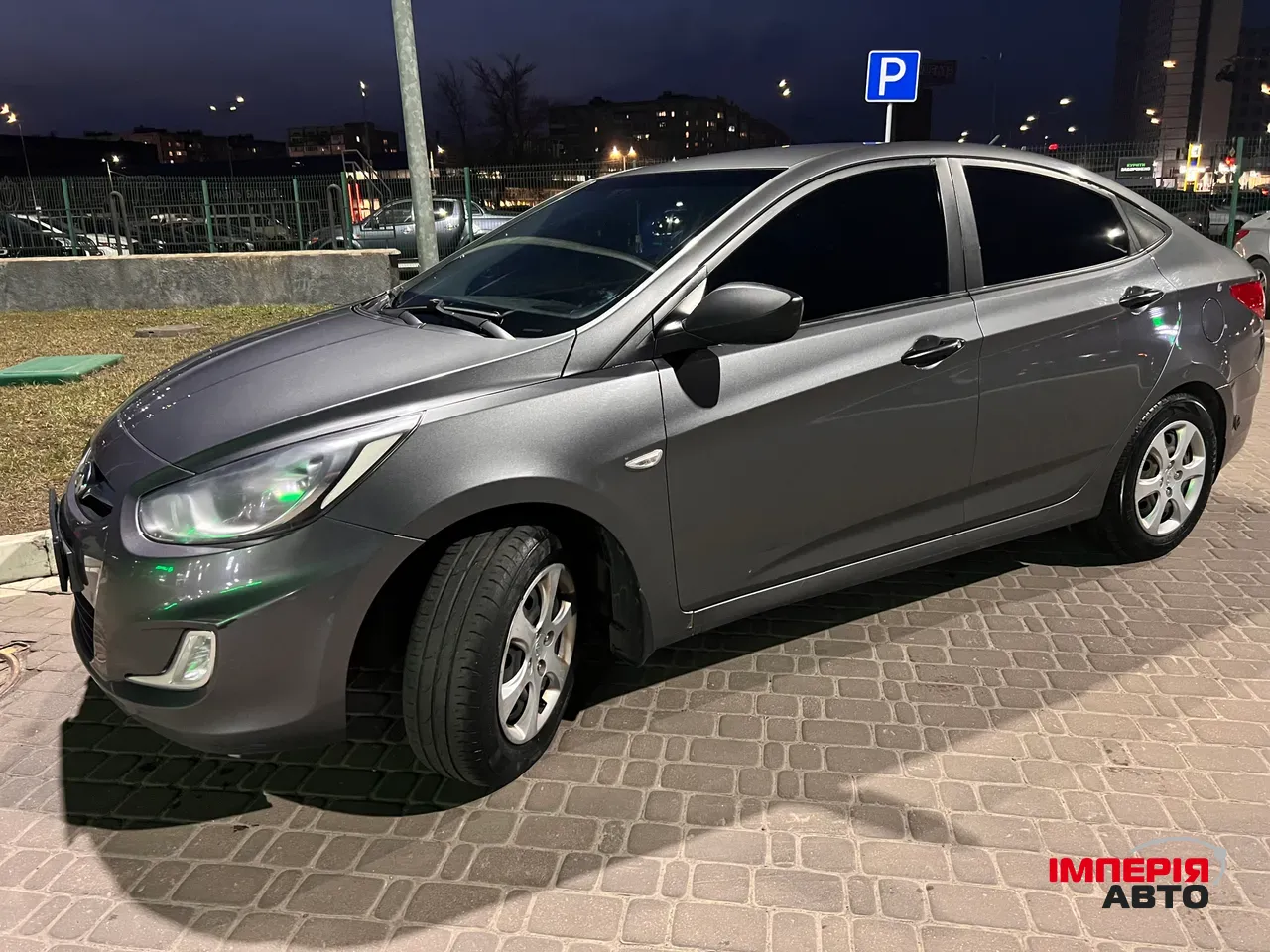 Hyundai Accent - фото 1