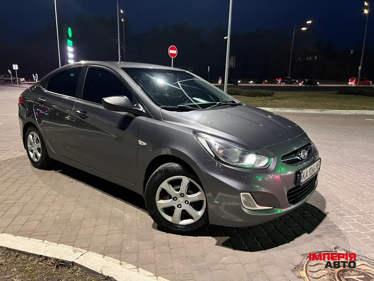 Hyundai Accent - фото 4