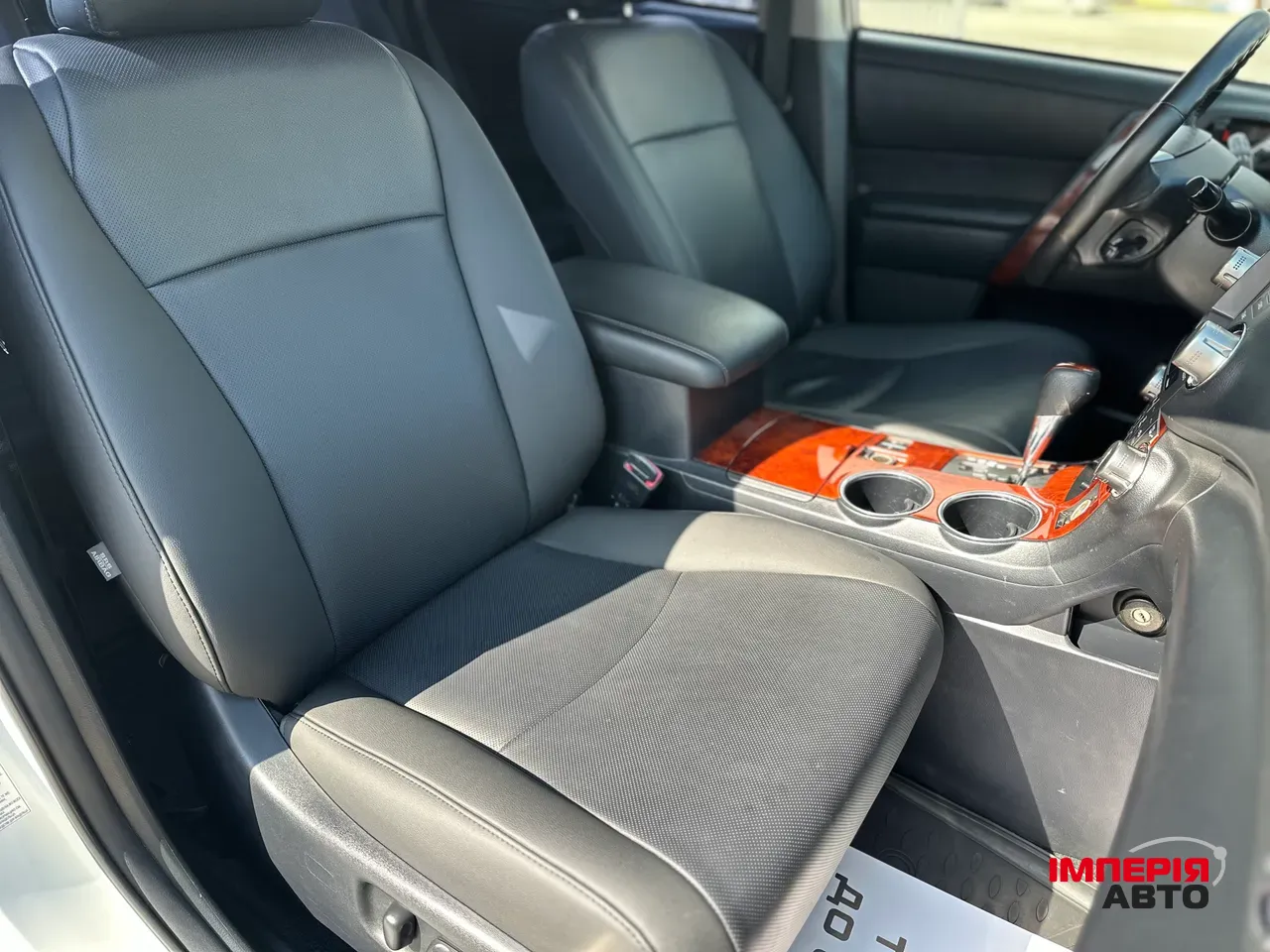 Toyota Highlander - фото 14