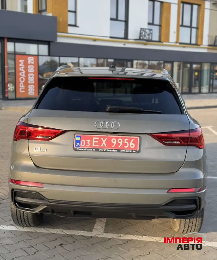Audi Q3 - фото 6