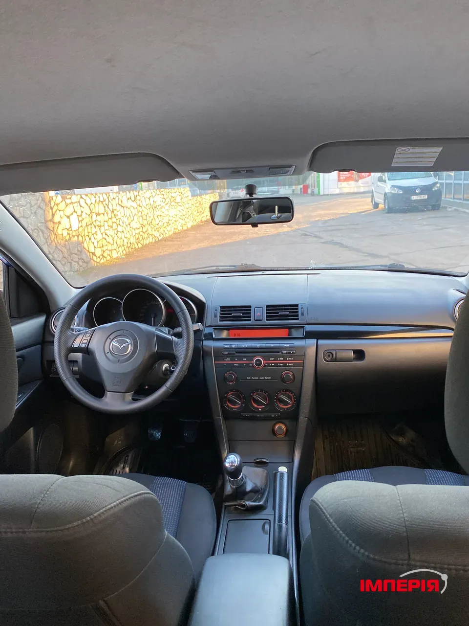 Mazda 3 - фото 17