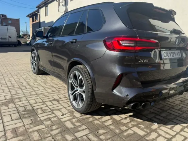 BMW X5 - фото 5