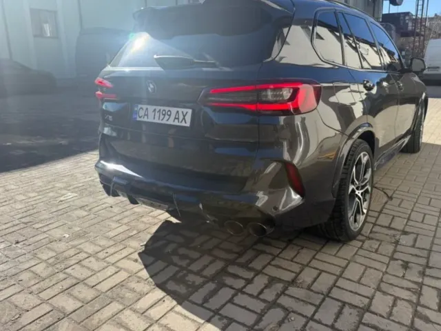 BMW X5 - фото 4