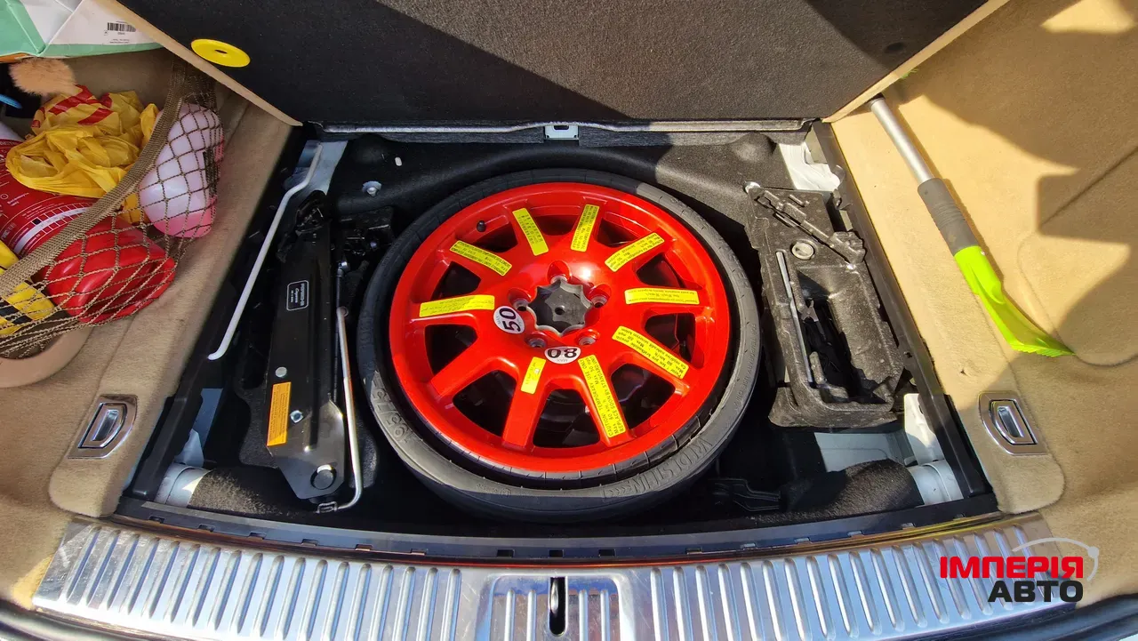 Porsche Cayenne - фото 35