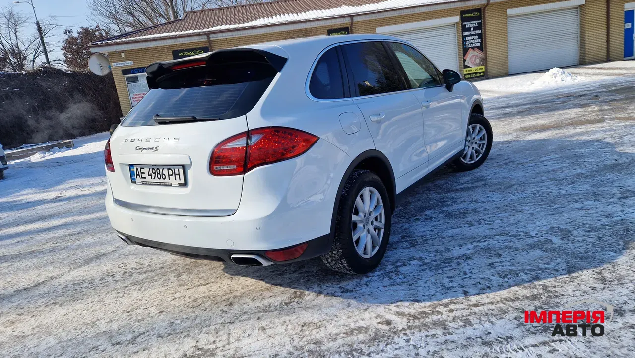 Porsche Cayenne - фото 4