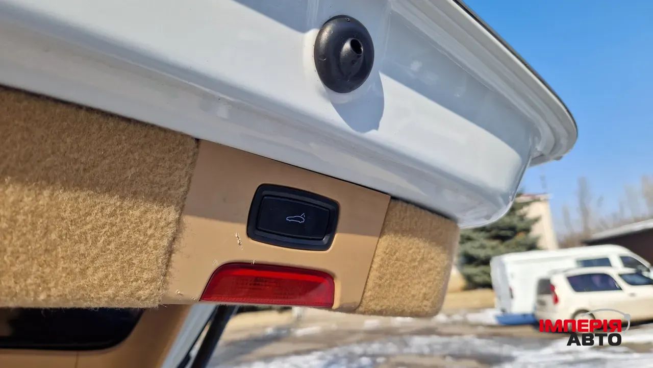 Porsche Cayenne - фото 37