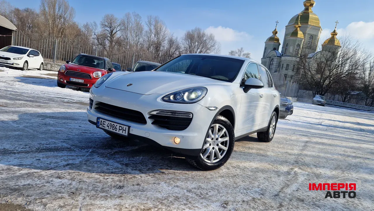 Porsche Cayenne - фото 1