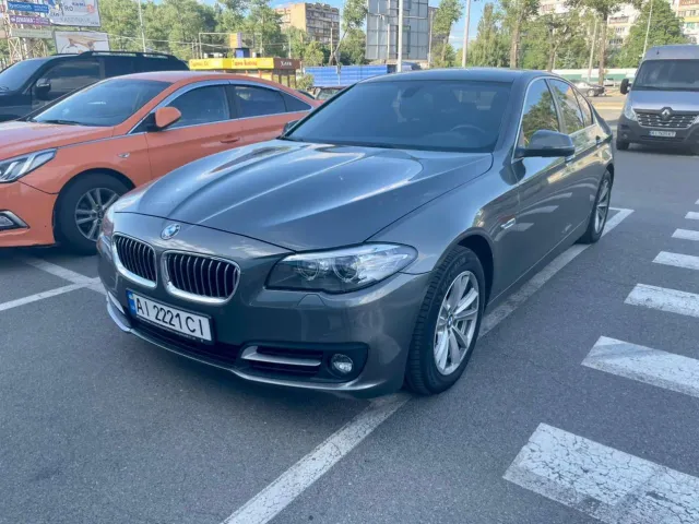 BMW 5 серії - фото 4