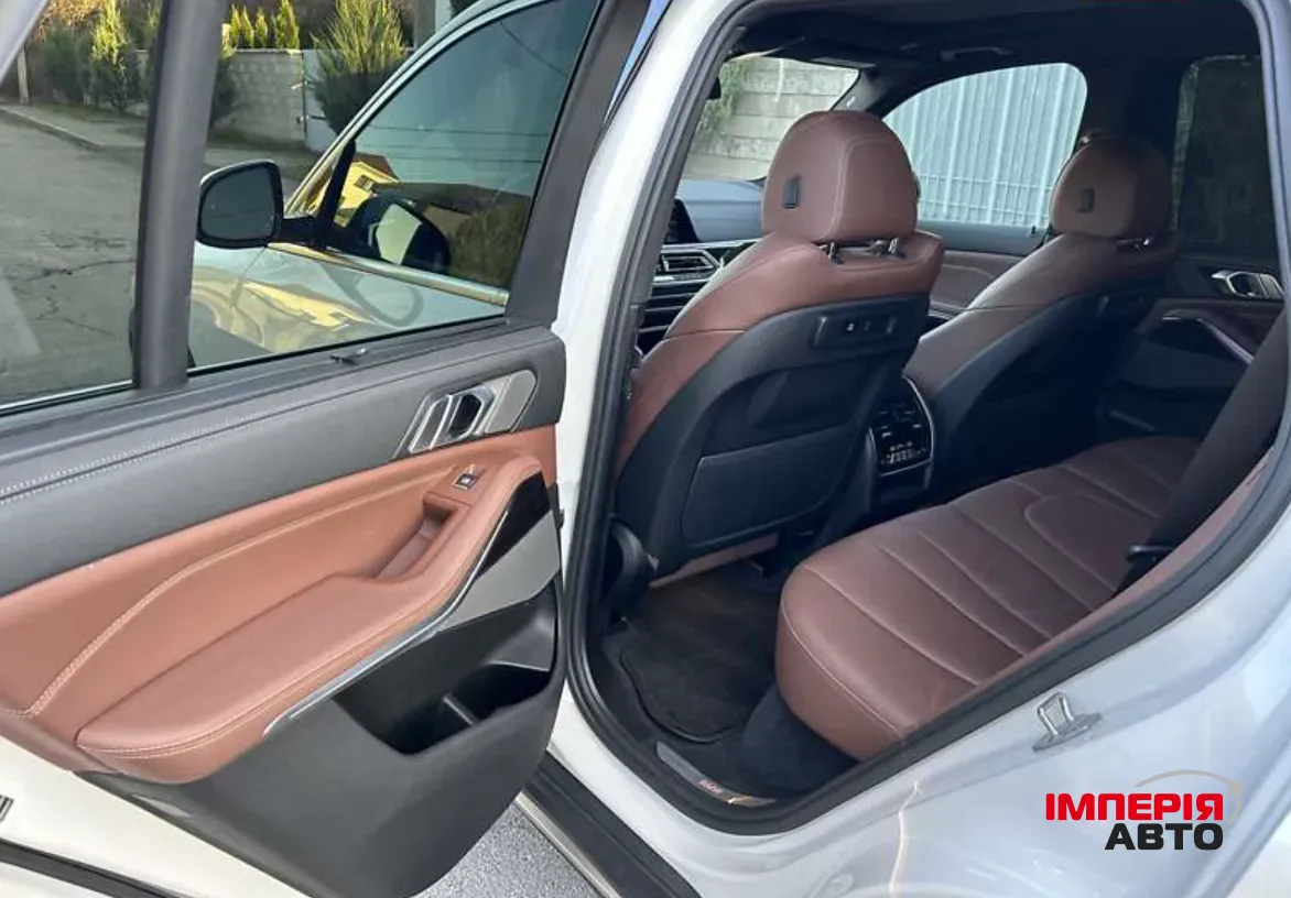 BMW X5 - фото 10