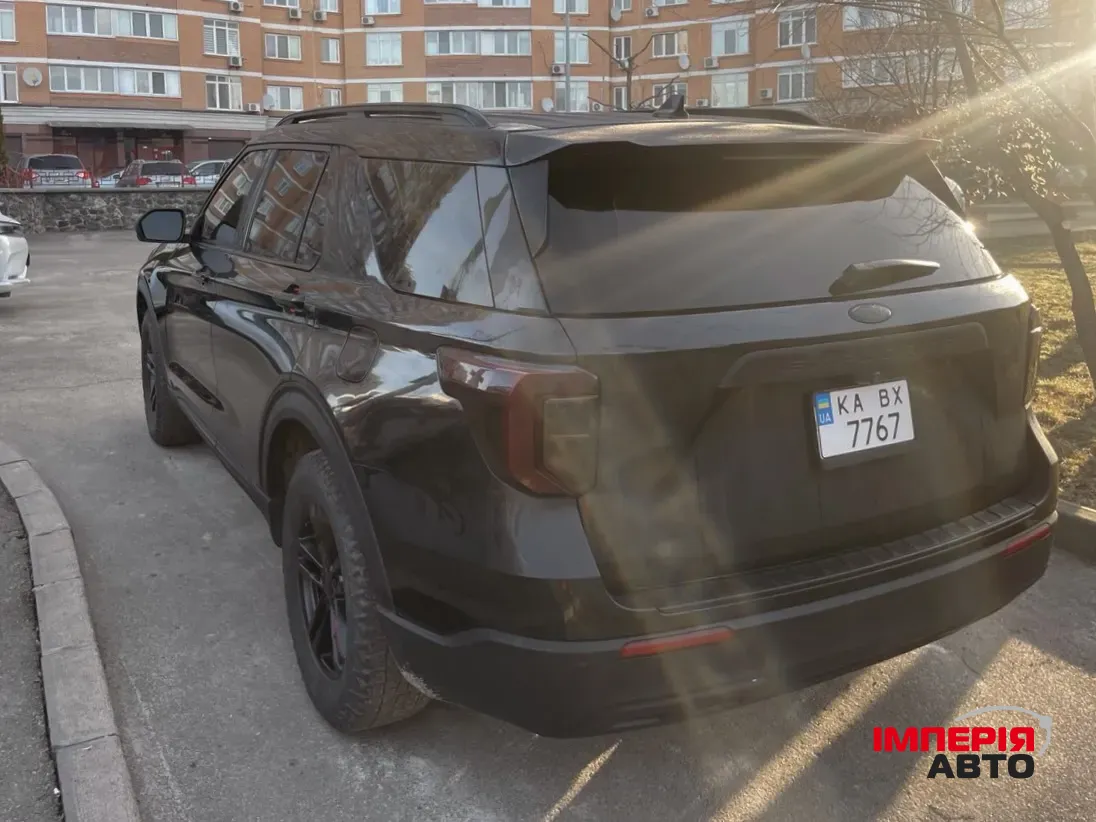 Ford Explorer - фото 6