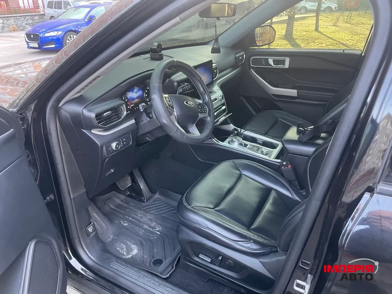 Ford Explorer - фото 7