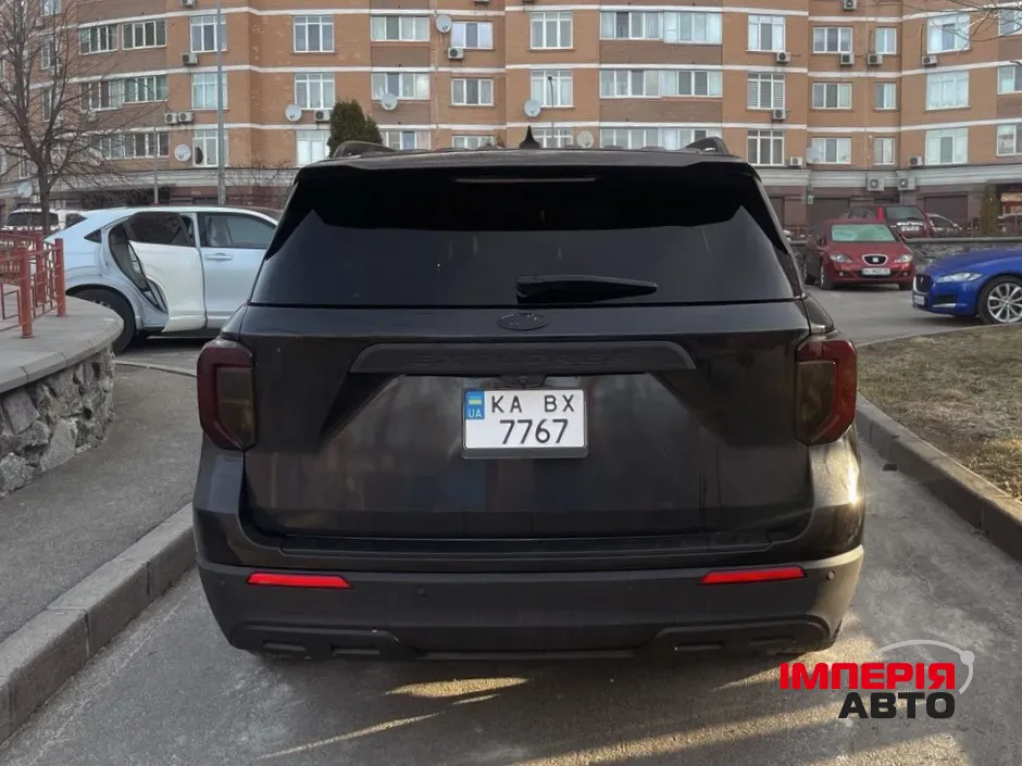 Ford Explorer - фото 4