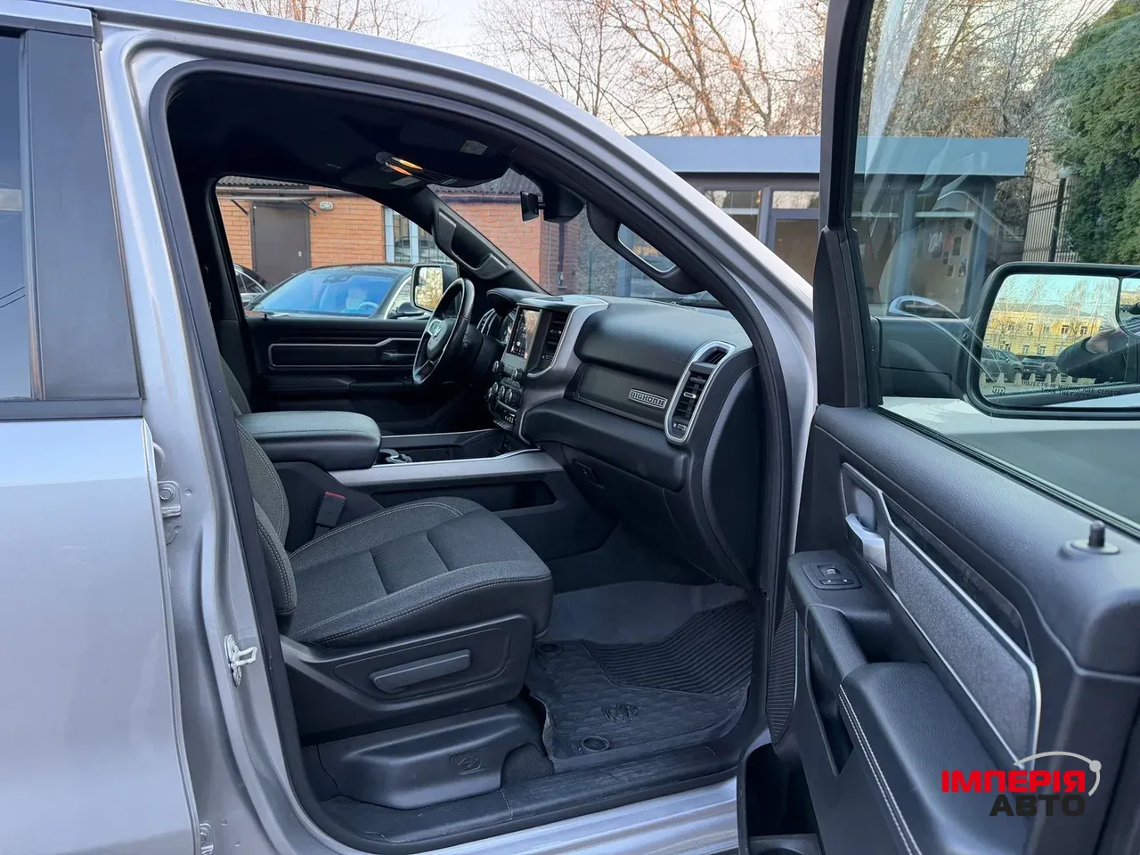 Ram 1500 - фото 5