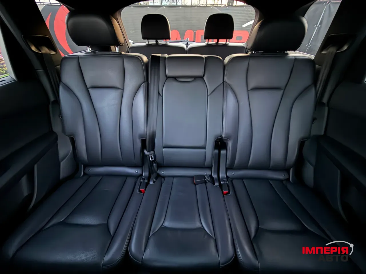 Audi Q7 - фото 15