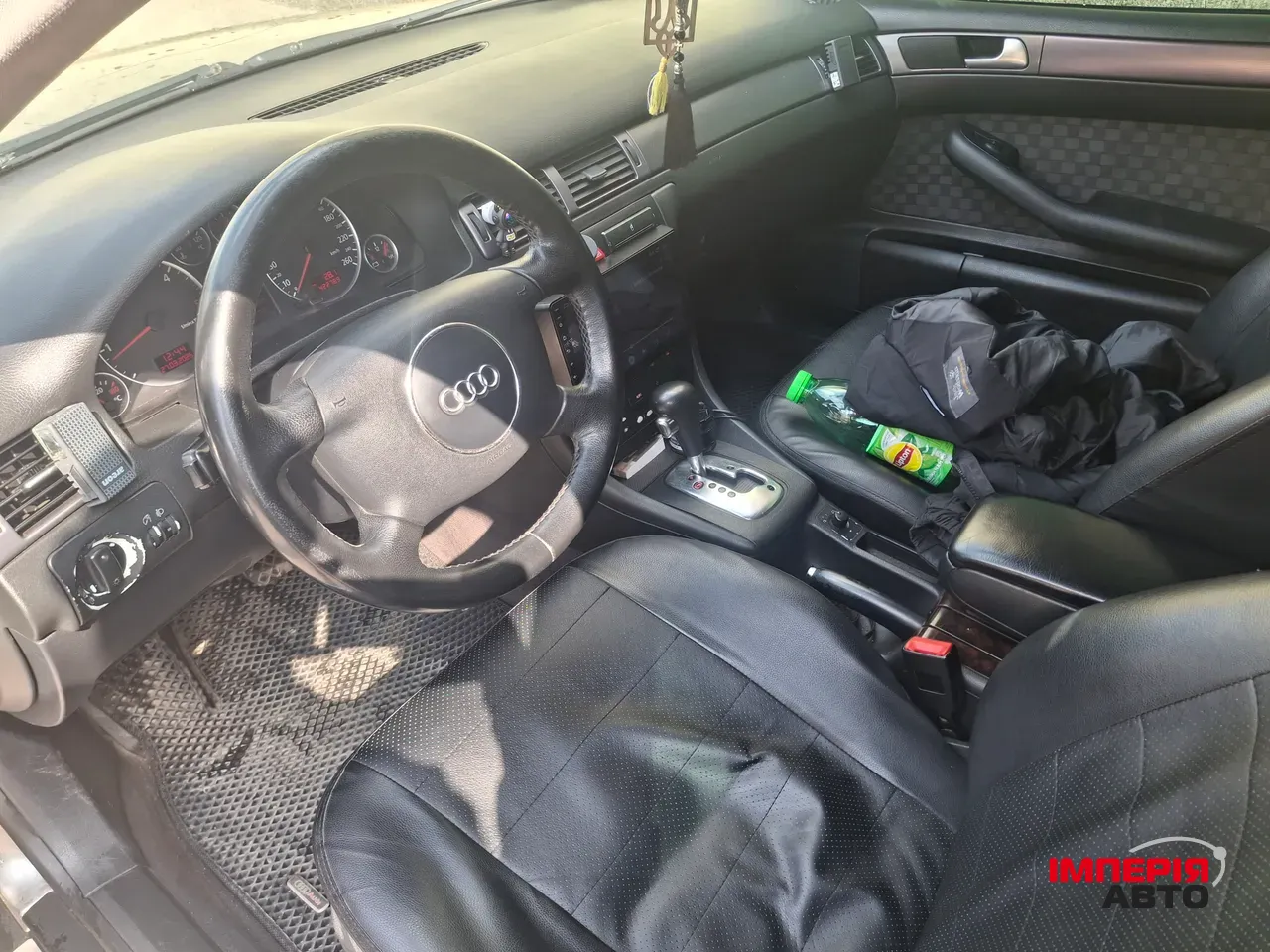 Audi A6 - фото 13