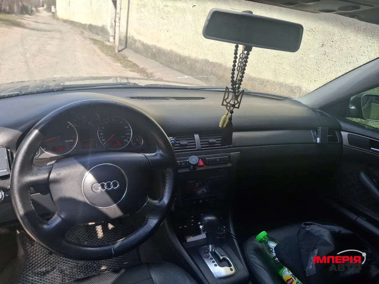 Audi A6 - фото 14