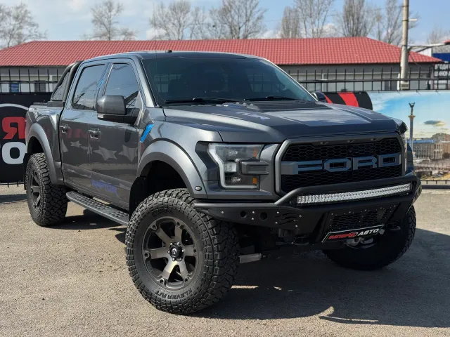 Ford F-150 - фото 2