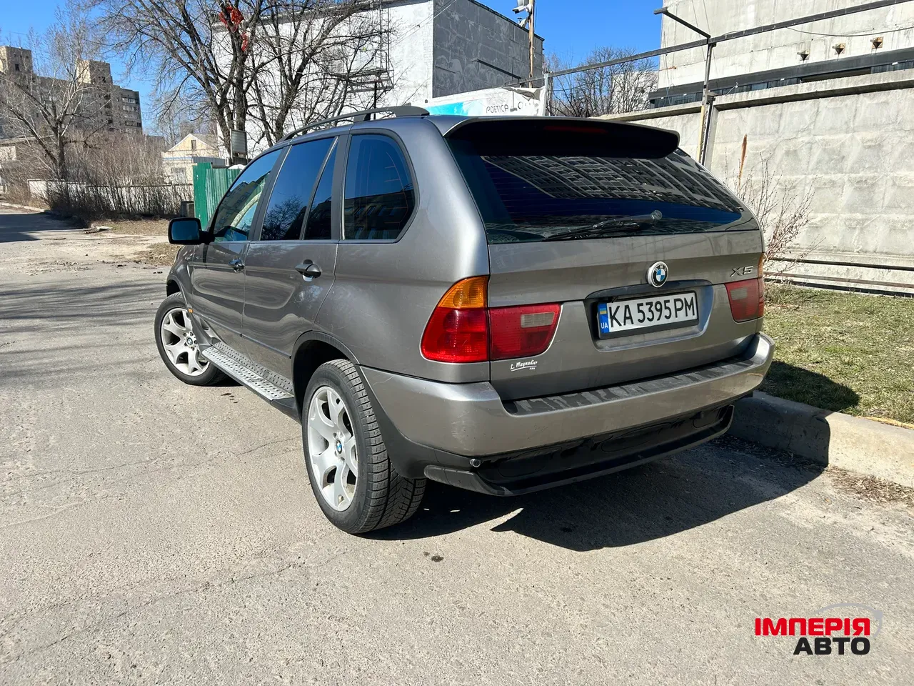 BMW X5 - фото 6