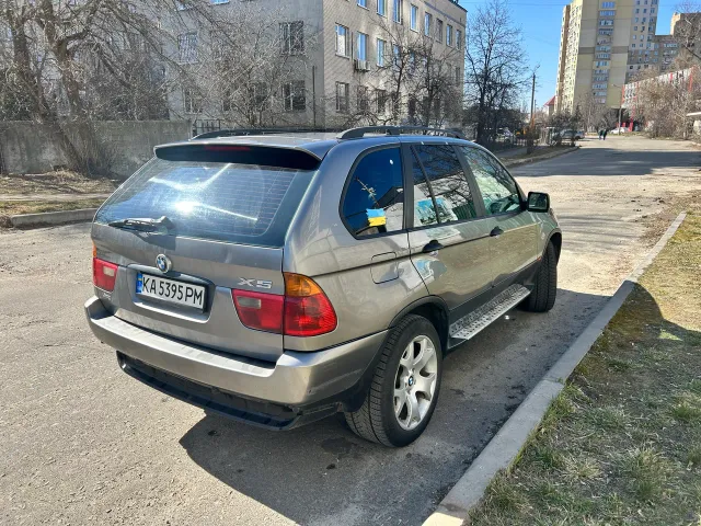 BMW X5 - фото 3