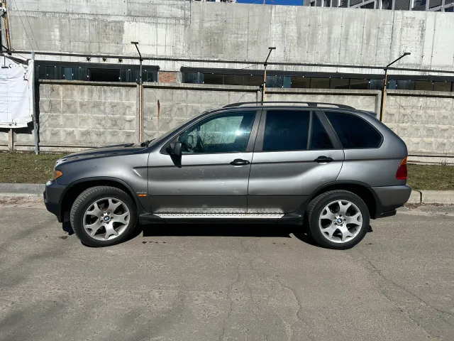 BMW X5 - фото 5